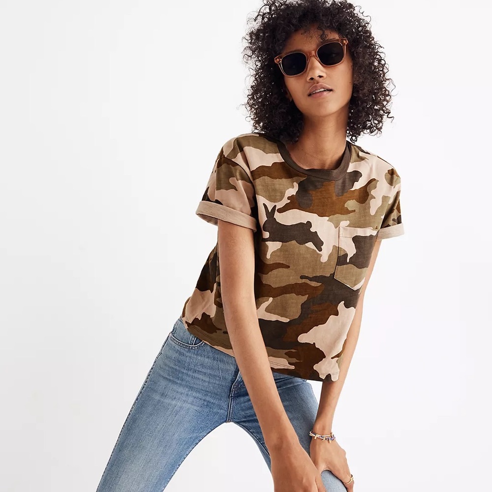 Easy Crop Tee in Cottontail Camo